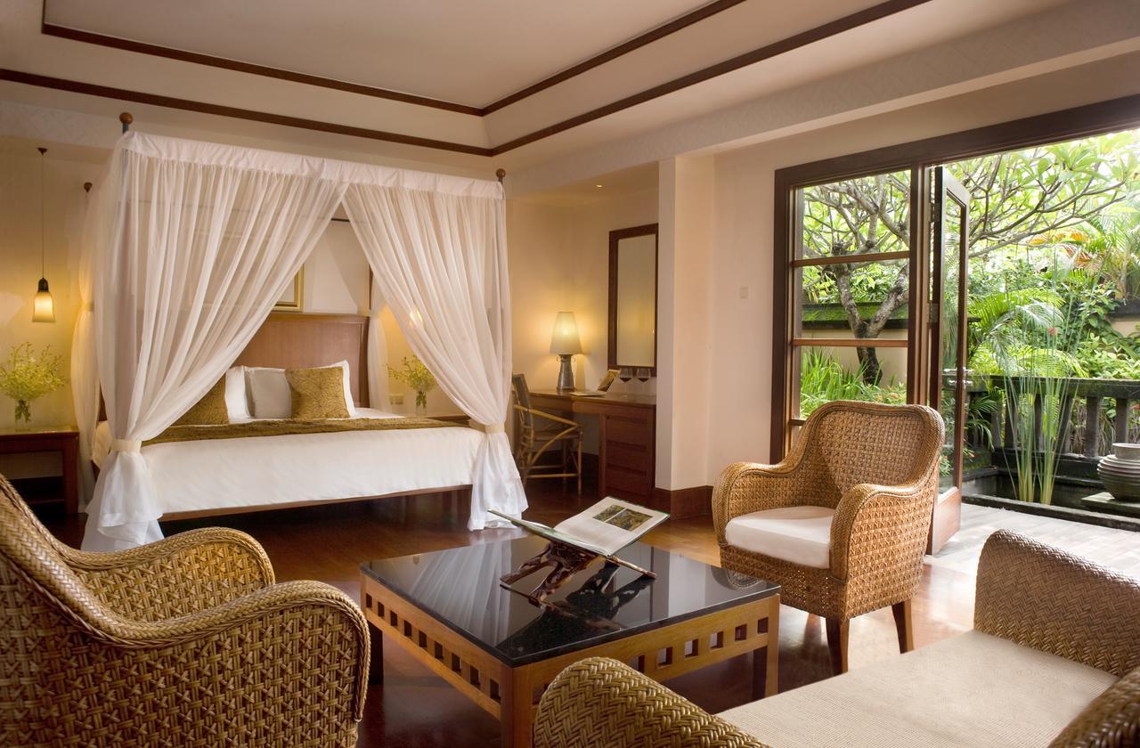 Villa with Garden View with Free Return Airport Transfer